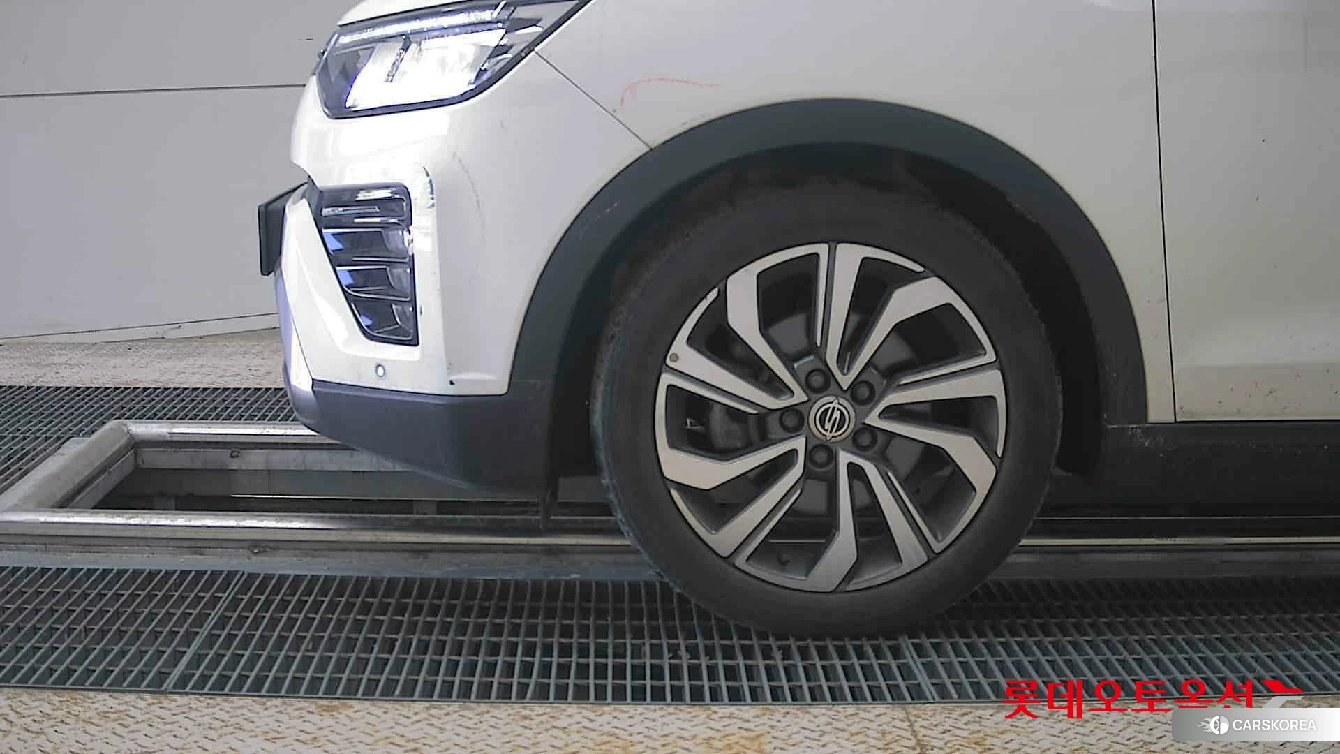 SsangYong Tivoli Air id 4296948 из Кореи 13