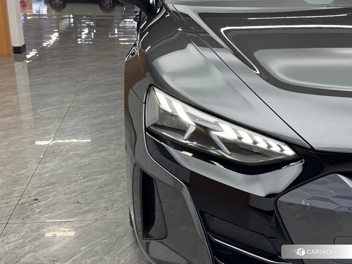 Audi RS e-tron GT id 4599759 из Китая 13