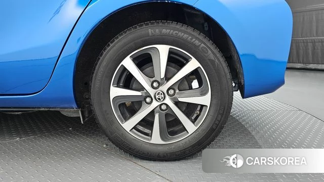 Toyota Prius C id 4667755 из Кореи 13