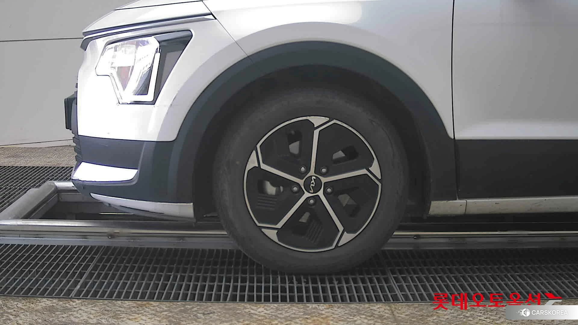 Kia Niro Hybrid id 3875711 из Кореи 13