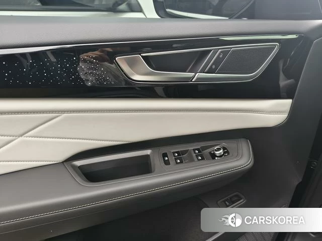 Volkswagen Tourang id 4314499 из Китая 13