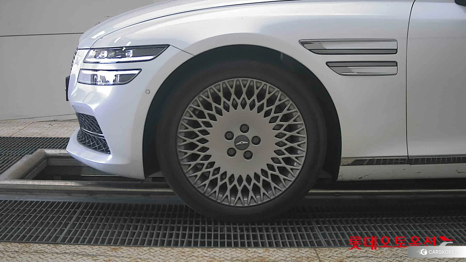 Hyundai G80 id 4902483 из Кореи 13