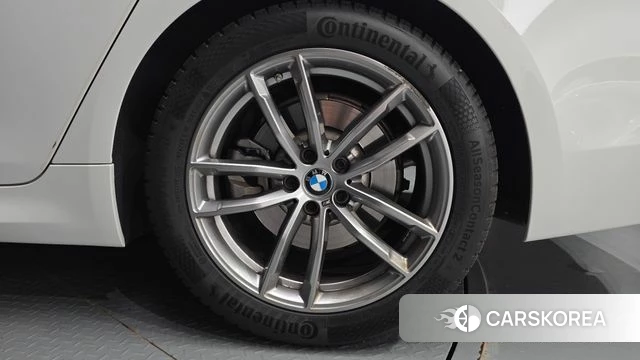 BMW 5 Series (G30) id 4416395 из Кореи 13