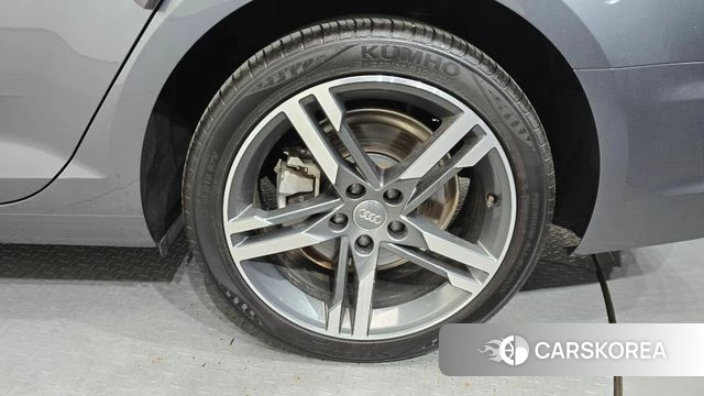 Audi A4 (B9) id 4225198 из Кореи 13