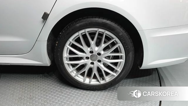 Audi New A6 id 4605349 из Кореи 13