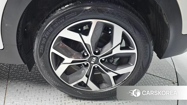 Kia Sportage The Bold id 4849450 из Кореи 13