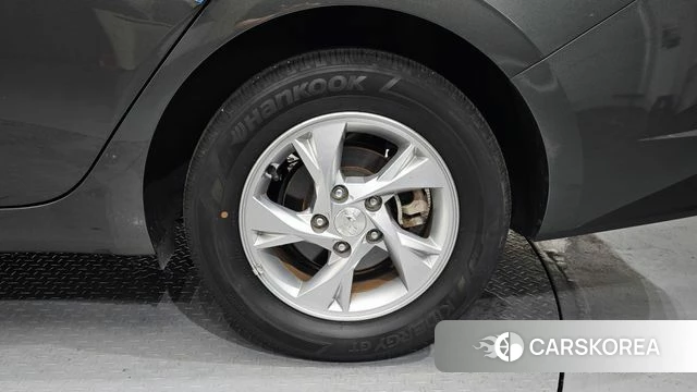 Hyundai Avante (CN7) id 4562189 из Кореи 13
