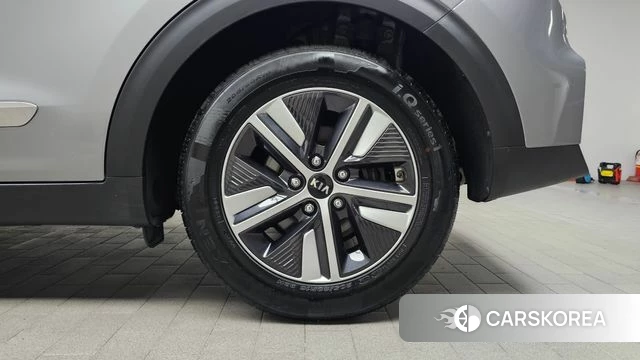 Kia The New Niro id 4245879 из Кореи 13