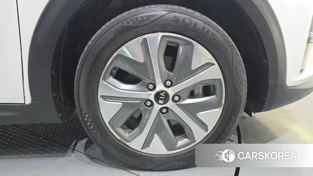 Kia Niro EV id 4856353 из Кореи 13