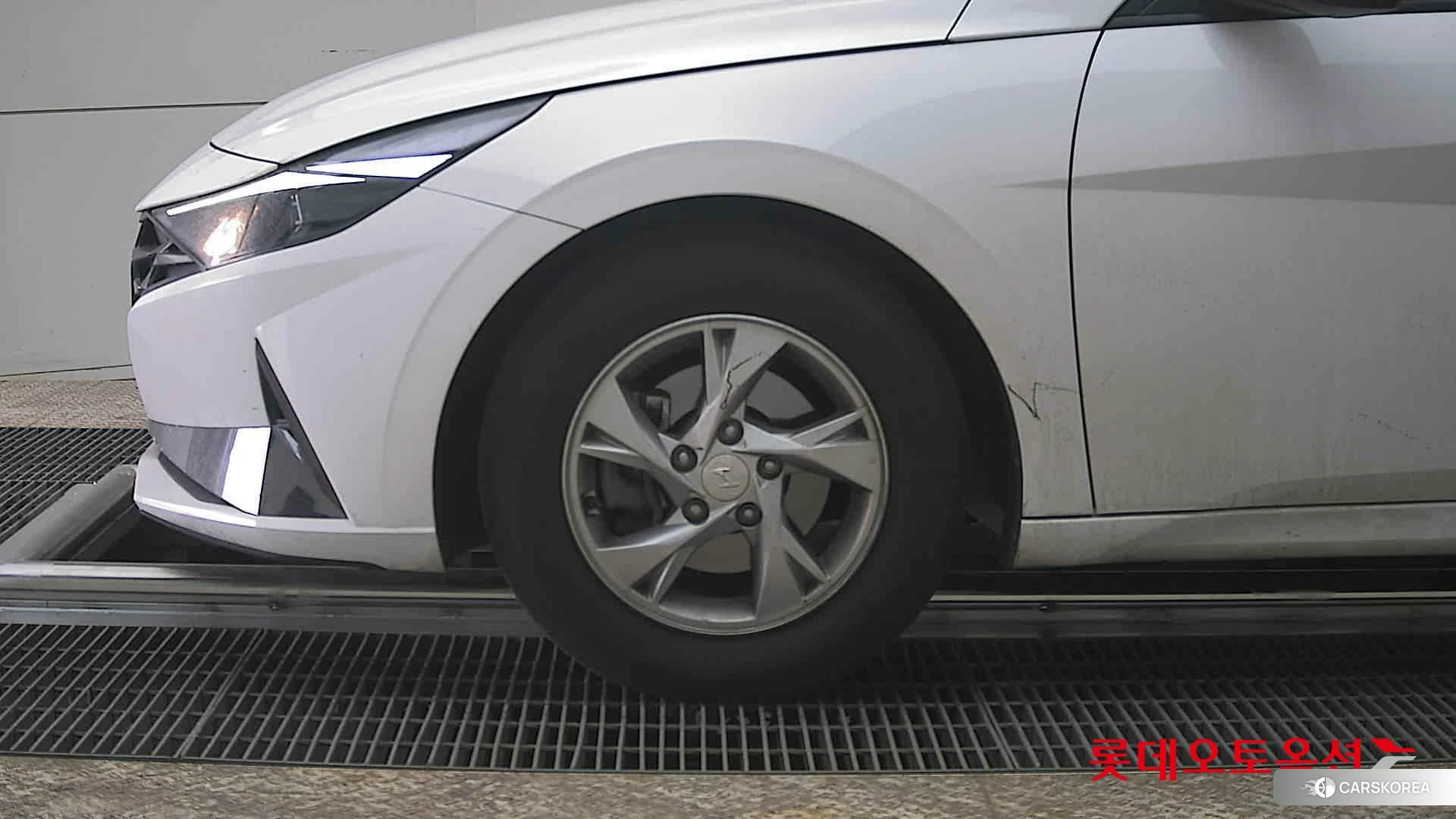 Hyundai Avante id 3869339 из Кореи 13