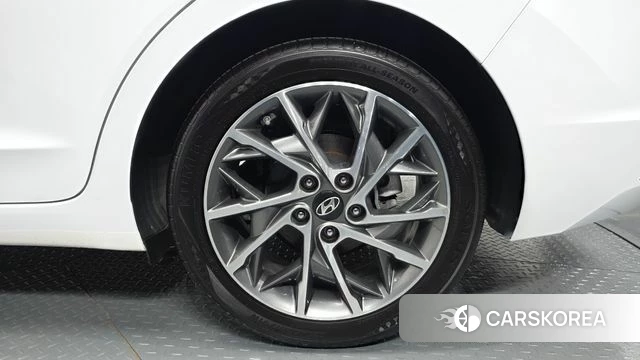 Hyundai The New Avante AD id 4865285 из Кореи 13