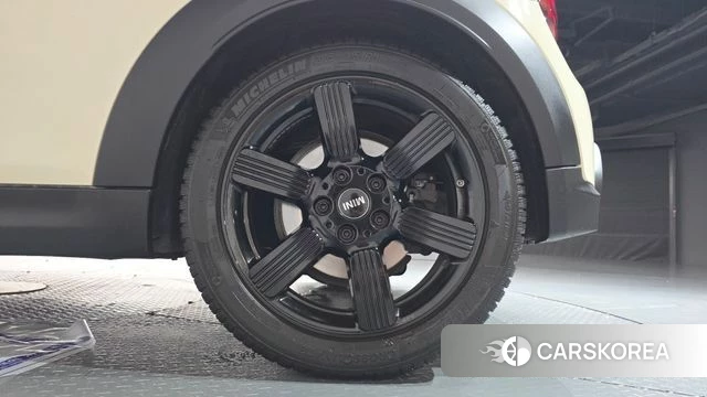 Mini Cooper S Convertible id 4750388 из Кореи 13