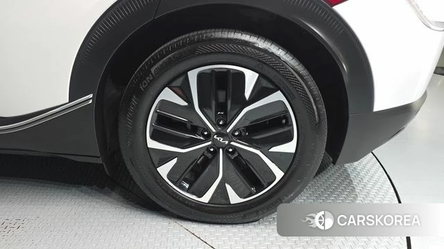 Kia EV6 id 4330427 из Кореи 13