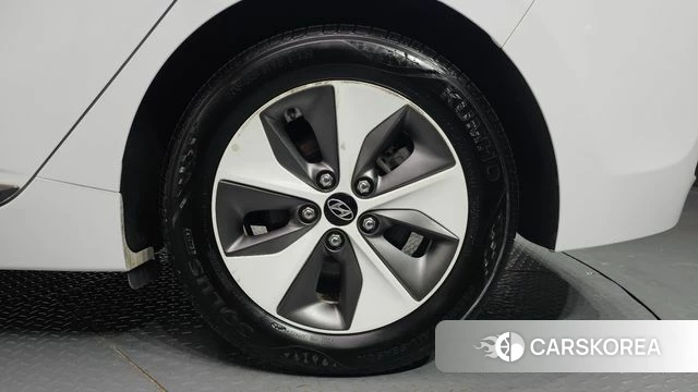 Hyundai Ionic Electric id 4318348 из Кореи 13