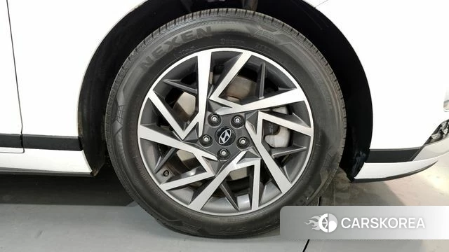 Hyundai Grandeur (GN7) id 4267213 из Кореи 13