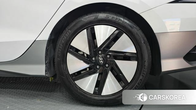 Hyundai Ionic 6 id 4870899 из Кореи 13