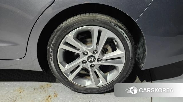 Hyundai Avante AD id 4311003 из Кореи 13