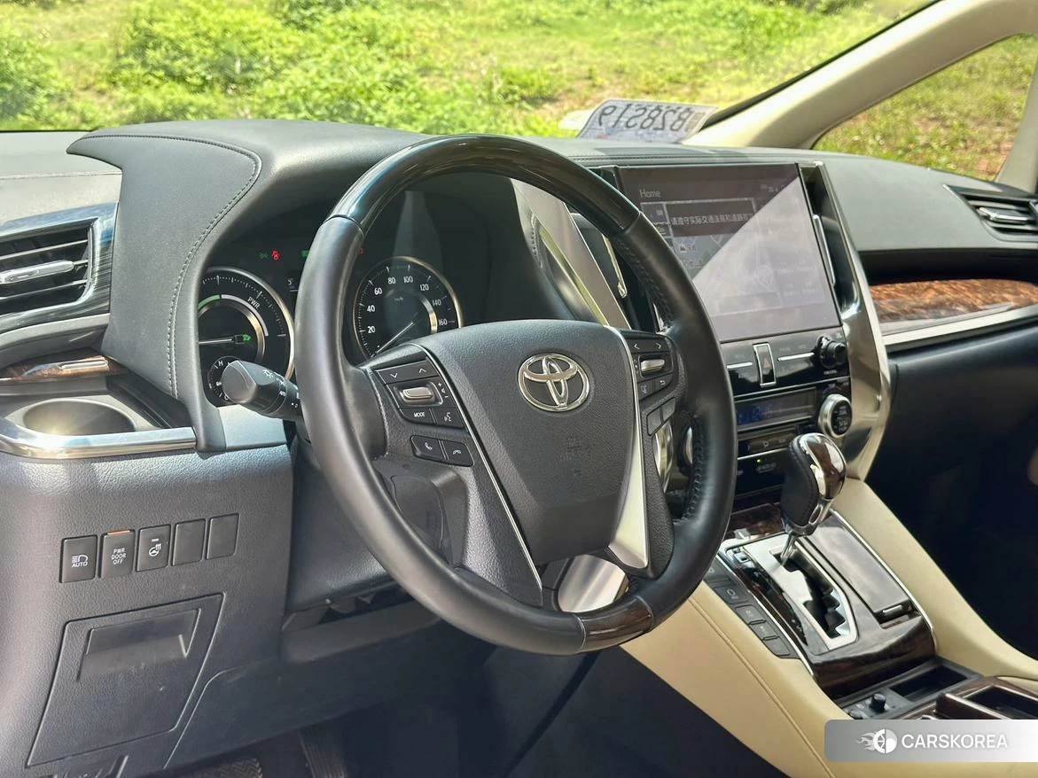 Toyota Elfa id 4420887 из Китая 13