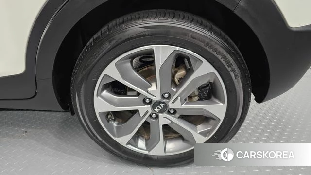 Kia Stonic id 4482836 из Кореи 13