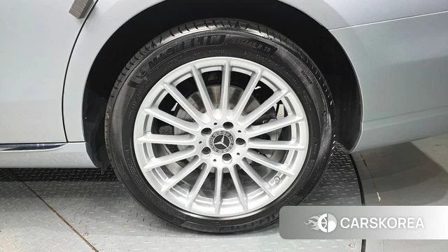 Mercedes-Benz E-Class W213 id 4469842 из Кореи 13