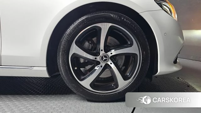 Mercedes-Benz E-Class W213 id 4651879 из Кореи 13