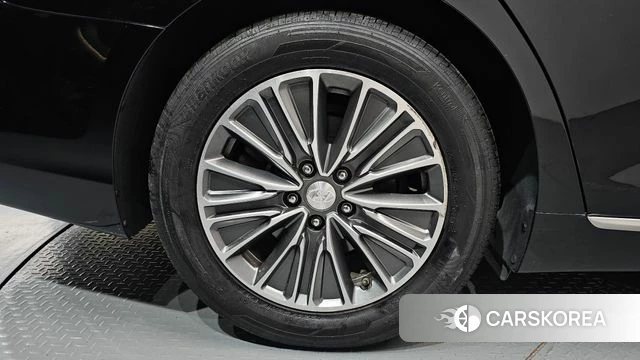 Hyundai Grandeur IG Hybrid id 4520739 из Кореи 13