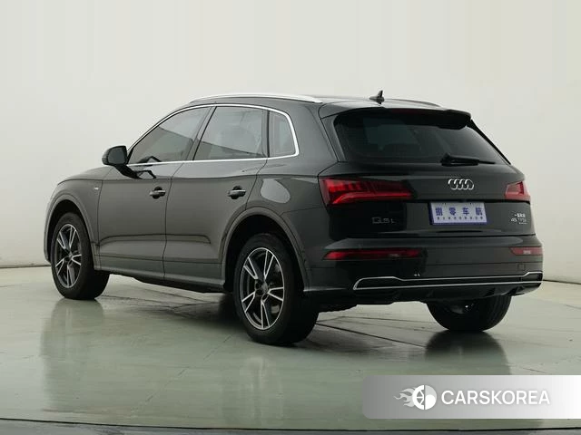 Audi Q5L id 4258226 из Китая 13