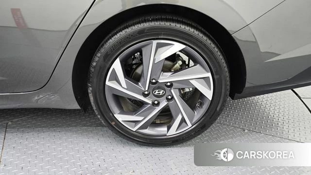 Hyundai The New Avante (CN7) id 4516167 из Кореи 13