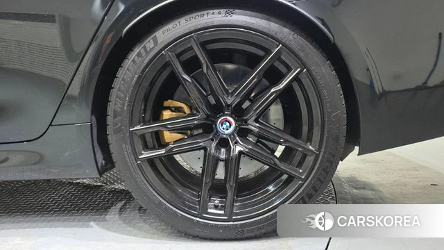 BMW M5 (F90) id 4267923 из Кореи 13