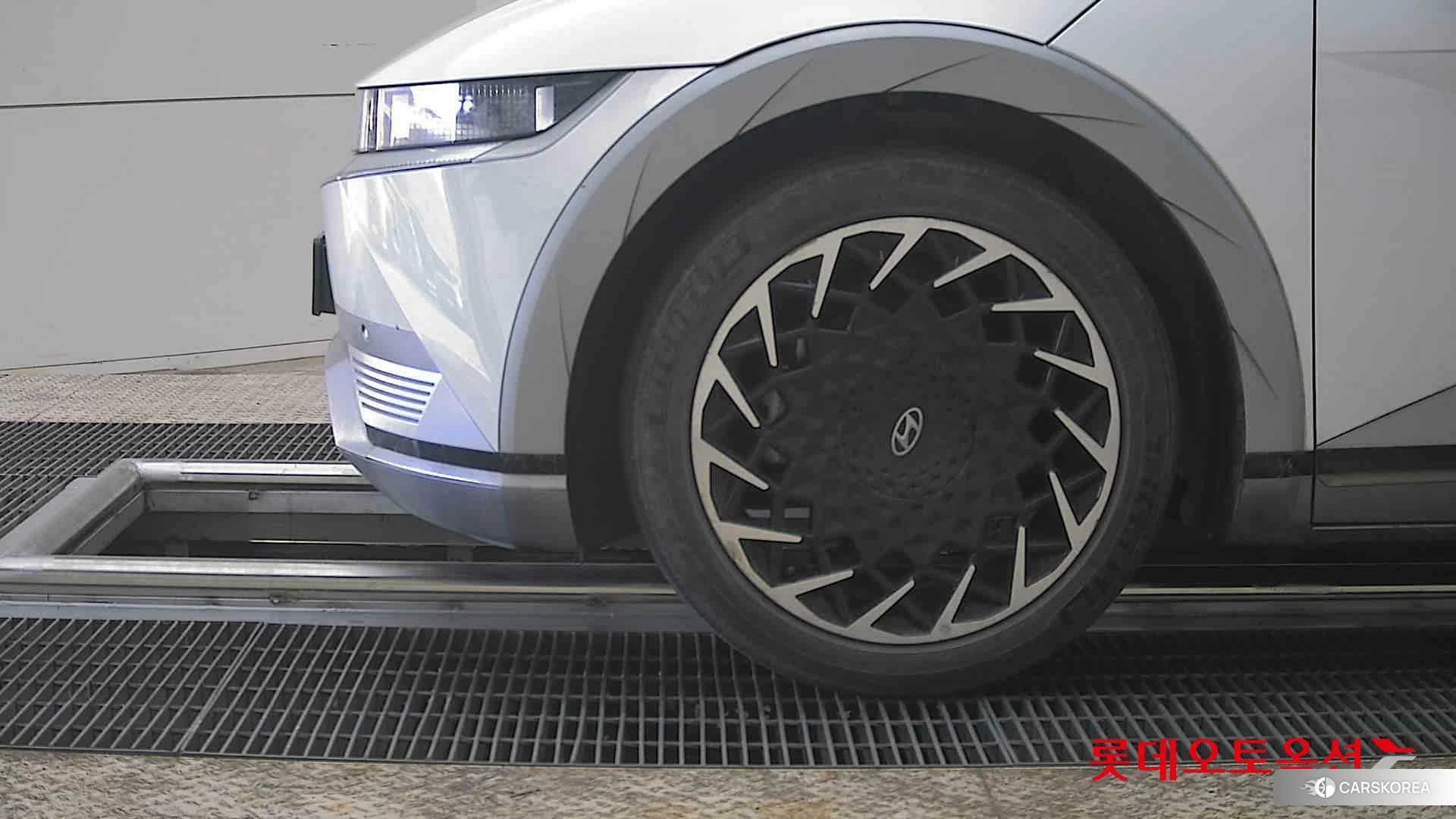 Hyundai IONIQ 5 id 3882040 из Кореи 13