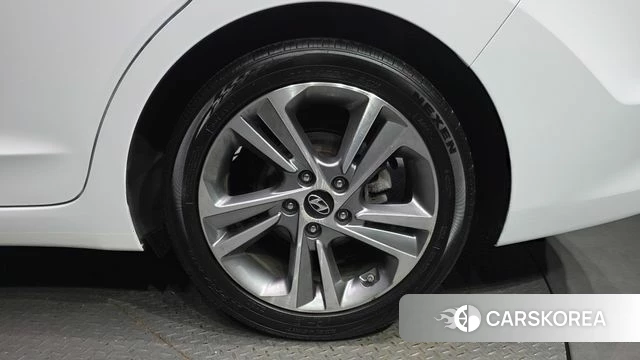 Hyundai Avante AD id 4582006 из Кореи 13