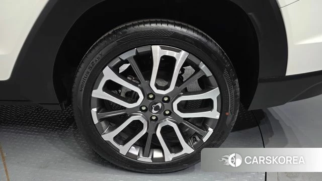 Ssangyong Torres id 4623691 из Кореи 13
