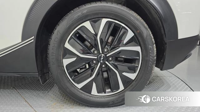 Kia EV6 id 4872040 из Кореи 13