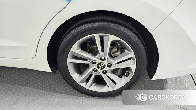 Hyundai Avante AD id 4551884 из Кореи 13