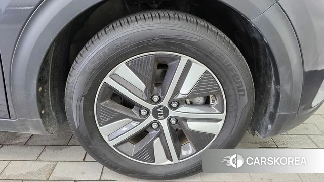 Kia The New Niro id 4586776 из Кореи 13