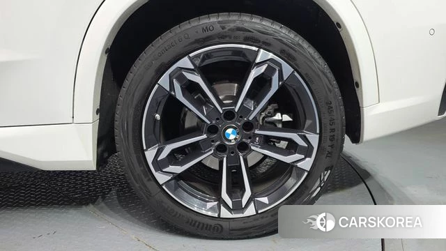 BMW X1 (U11) id 4291766 из Кореи 13