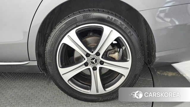 Mercedes-Benz E-Class W213 id 4658215 из Кореи 13