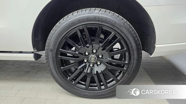 Ford Expeditation id 4456617 из Кореи 13