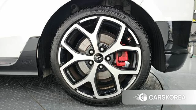 Hyundai Veloster (JS) id 4408917 из Кореи 13