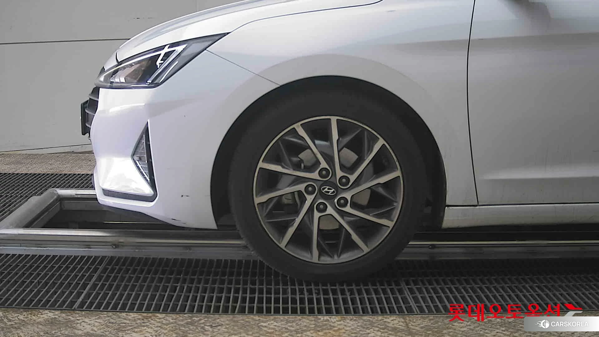 Hyundai Avante id 3869284 из Кореи 13