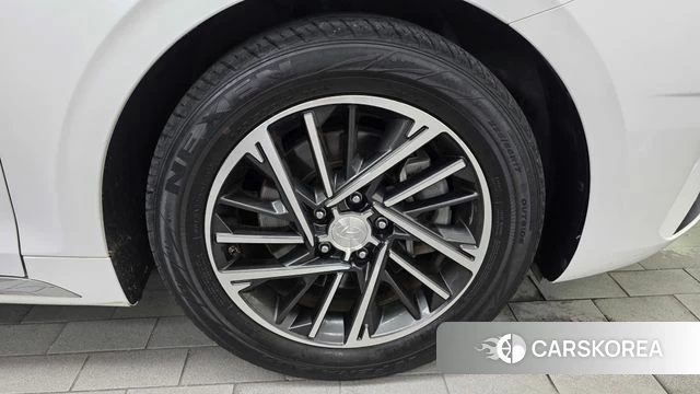 Hyundai The New Grandeur IG id 4727332 из Кореи 13