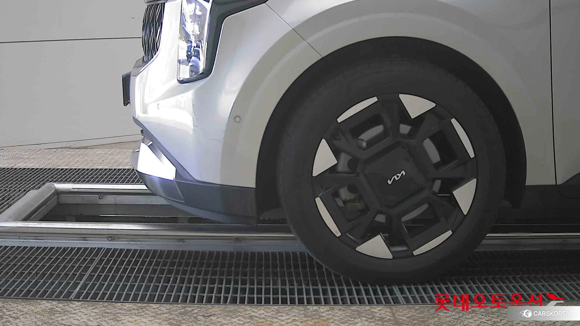 Kia Carnival Hybrid id 3882146 из Кореи 13