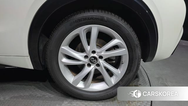 Infiniti Q30 id 4581739 из Кореи 13