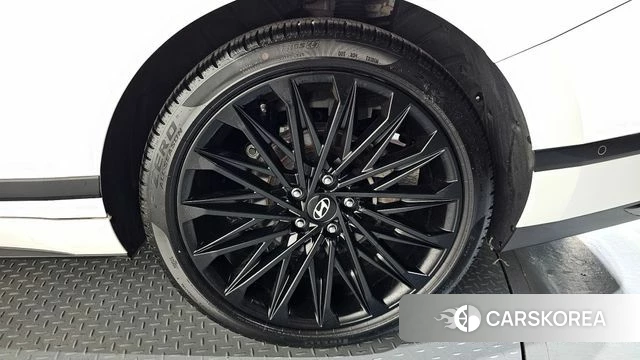 Hyundai Grandeur Hybrid (GN7) id 4432730 из Кореи 13