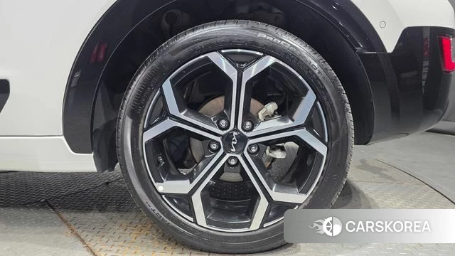 Kia Di Ol Nu Niro id 4394505 из Кореи 13