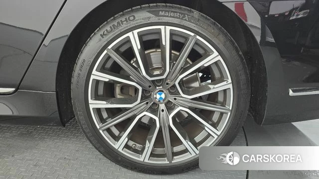 BMW 7 Series (G11) id 4736492 из Кореи 13