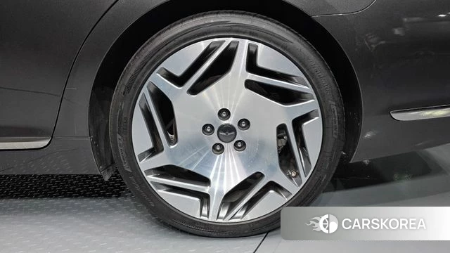 Genesis G90 id 4872183 из Кореи 13