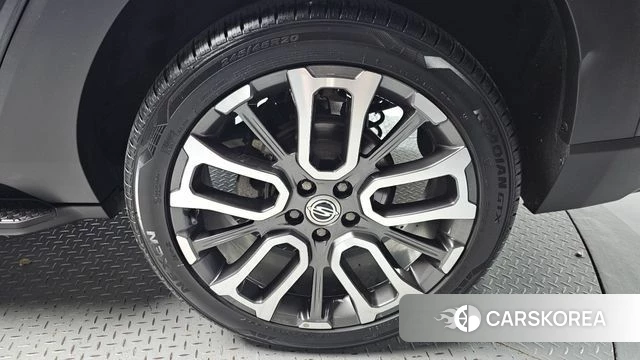Ssangyong Torres id 4784034 из Кореи 13