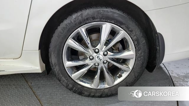 Kia The New Carnival id 4304922 из Кореи 13