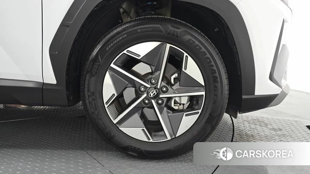 Hyundai The New Tucson (NX4) id 4681617 из Кореи 13